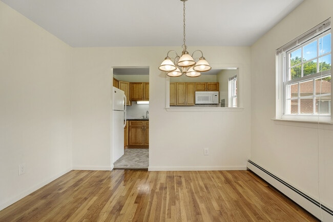 Photo - Balmoral Arms