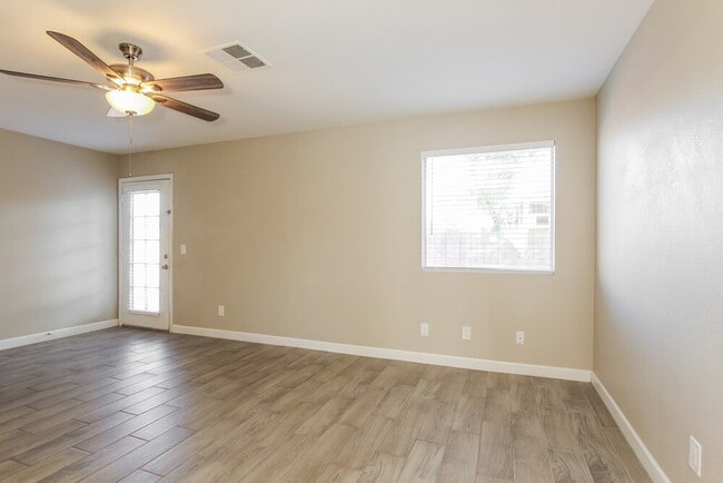 Photo - 10856 W Ruth Ave