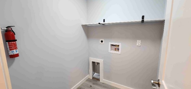 Photo - 305 Wayne Ave Unit B