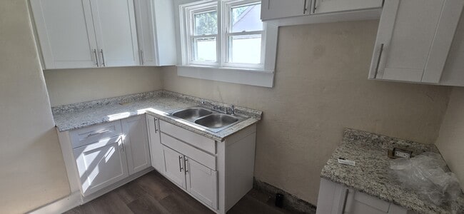 Photo - 1011 Adair St