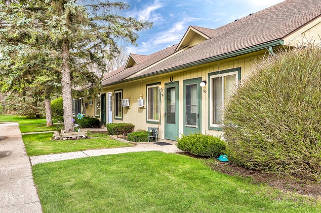 Photo - Green Pine Acres Apartments