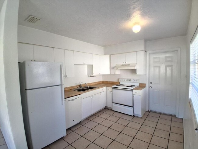 Photo - 2506 47th Ave Dr W