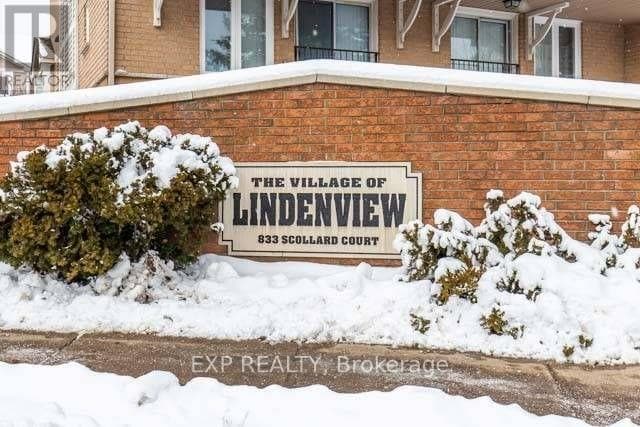 Photo - 833 Scollard Ct