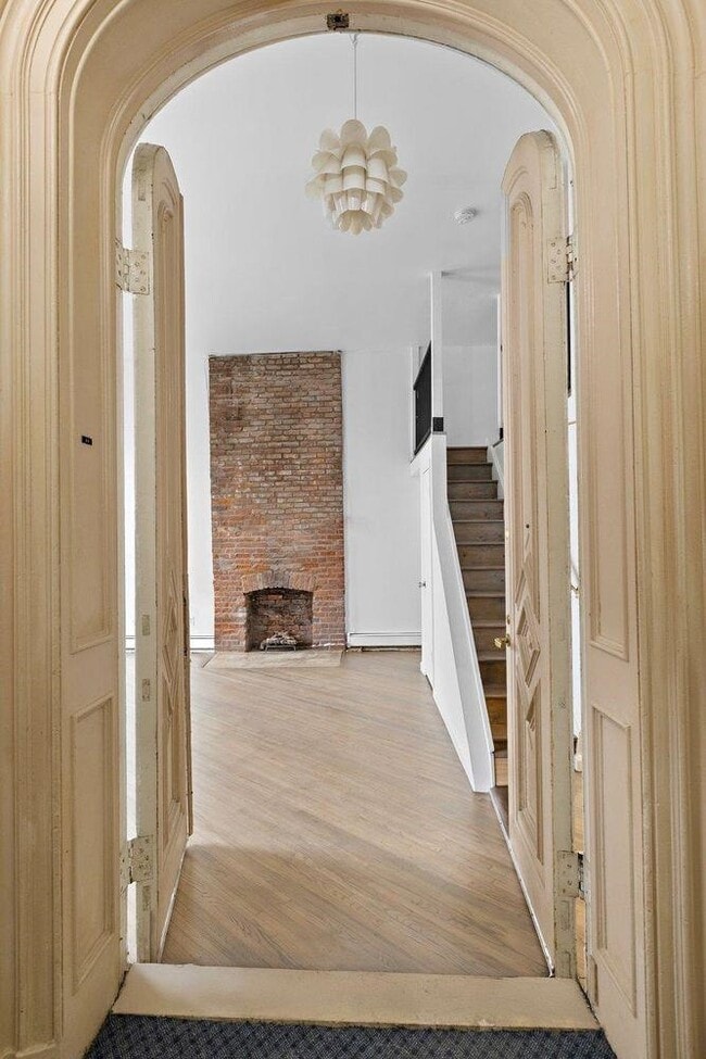 Photo - 174 Grand St Unit 2A