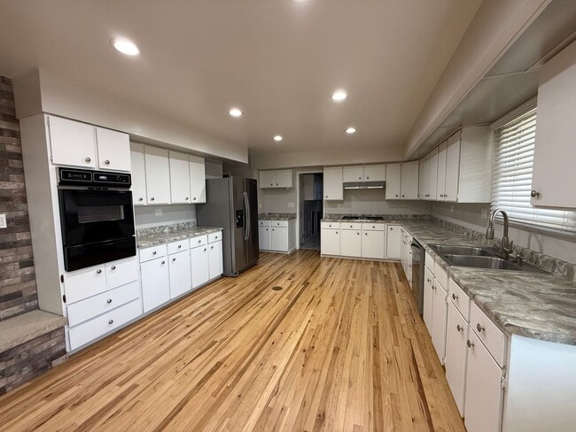 Photo - Gorgeous Remodeled 3-Bedroom Home in Lakewood!!