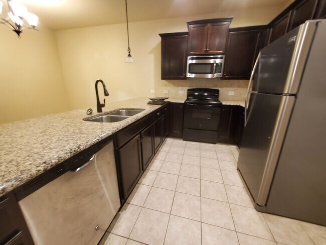 Photo - 821 Bellingham Way