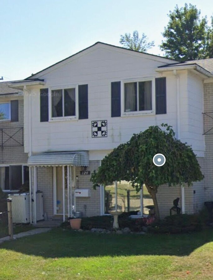 Photo - 124 Parnacott