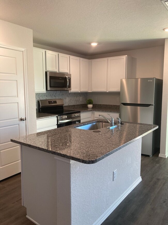 Photo - 3 Bedroom/2 Bathroom Lonesome Dove