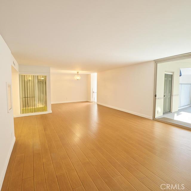 Photo - 5301 Balboa Blvd Unit E11
