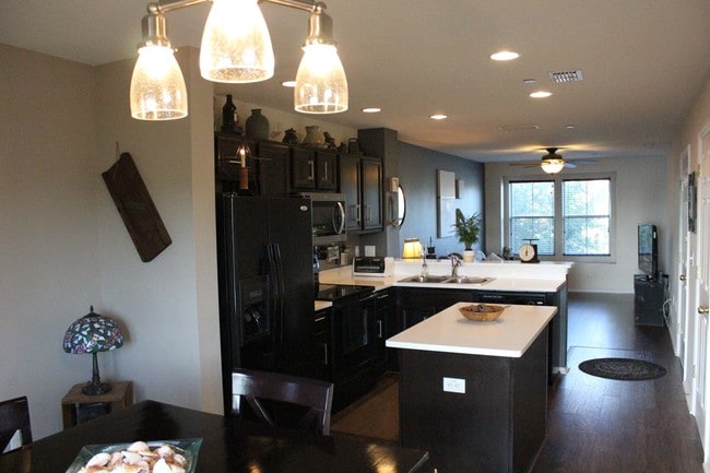 Photo - 4822 Tuscan Loon Drive