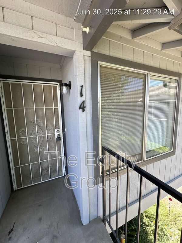 Building Photo - 703 E Noble Ave Unit #14 Rental