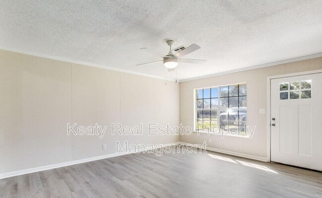 Photo - 1842 Grace Pete St