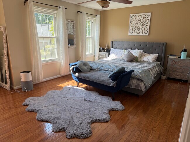 Photo - 8715 Shadowlake Way