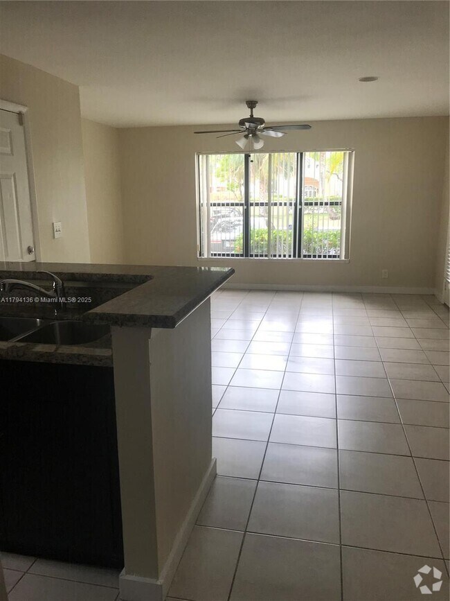 Building Photo - 4088 N Pine Island Rd Unit 400 Rental