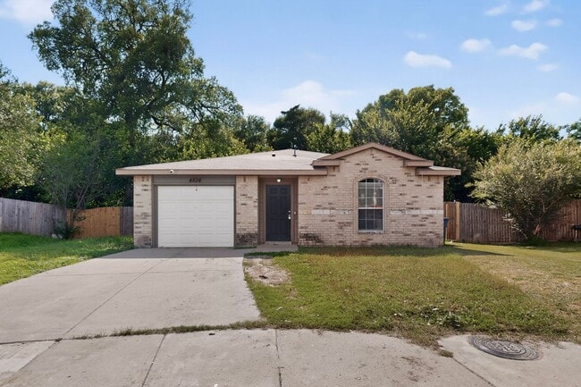 Photo - Charming 4-Bedroom Home on Quiet Cul-de-Sac | Move-In Ready | Deposit Alternative Available
