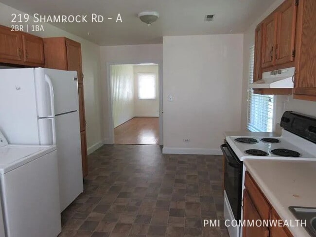Photo - 219 Shamrock Rd Unit A