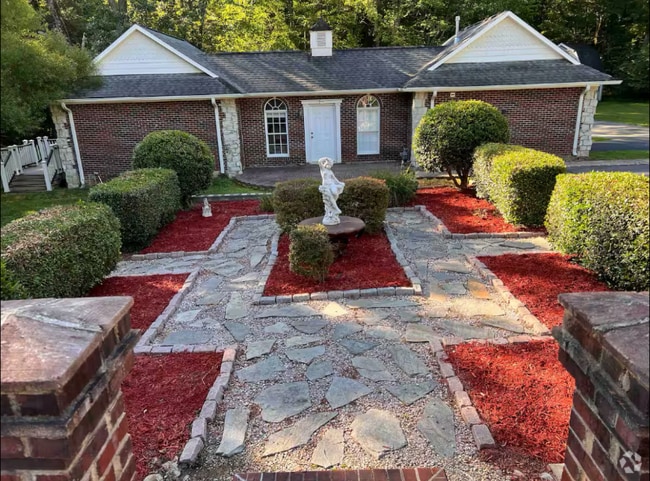 Building Photo - 3709 Woodburn Dr Rental