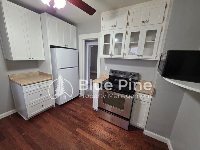 Photo - 328 11th St