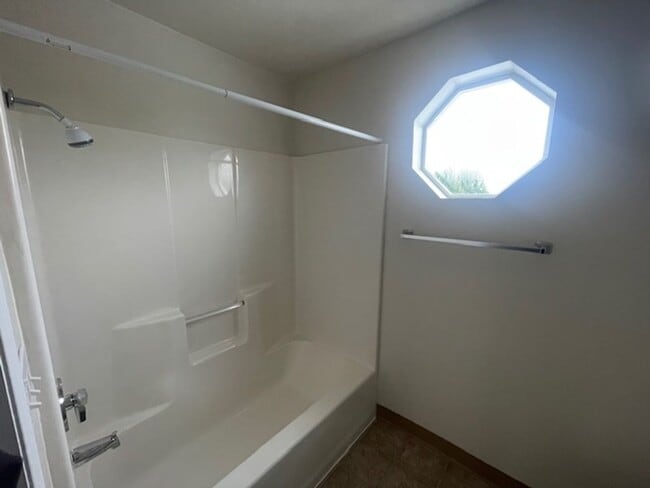 167-Triple Crown Apts