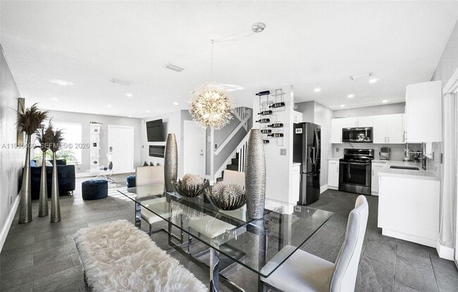 Photo - 2311 SW 87th Way