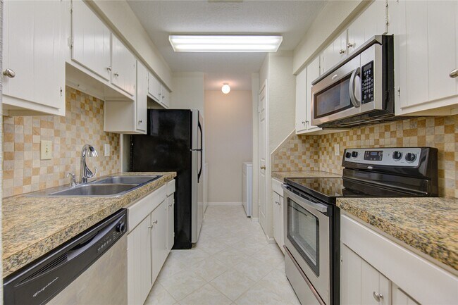 Photo - 14515 Wunderlich Dr Unit 1602