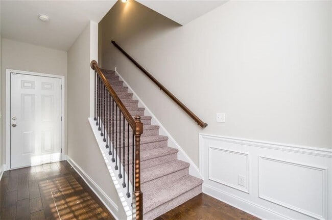 Photo - 2256 Tenor Ln