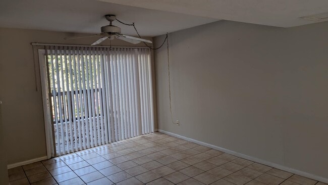 Photo - 410 Westwood Dr
