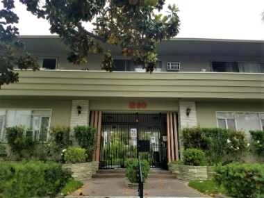 Photo - 1280 N Laurel Ave Apartment
