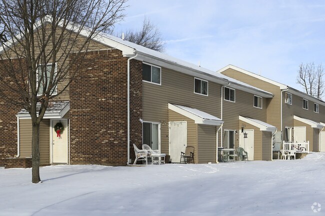 Photo - Willard Valley Apartments