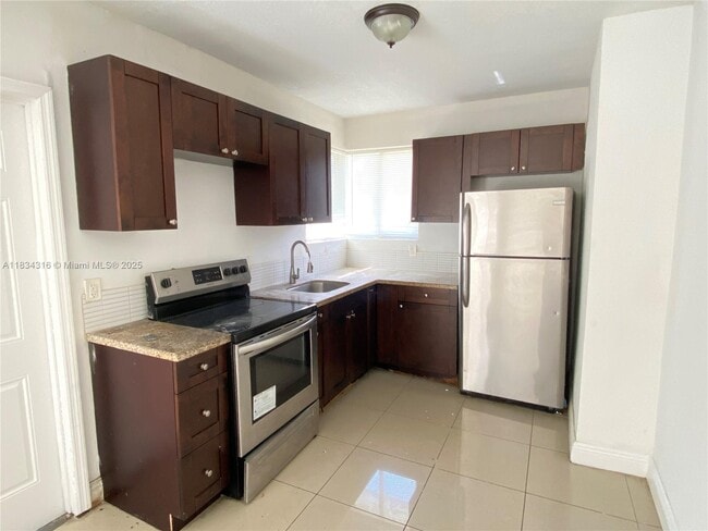 Photo - 3110 SW 33rd Ave
