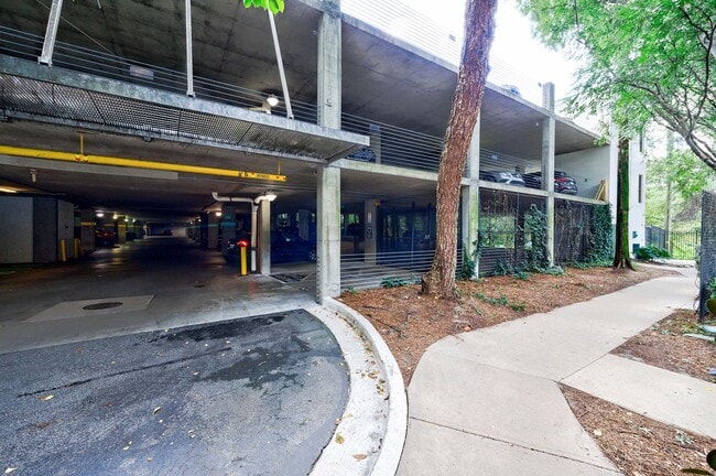 Photo - 400 Village Pkwy