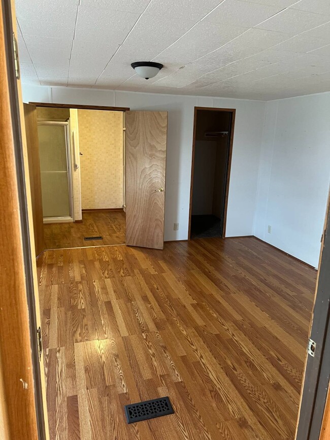 Photo - 200 E Zora St