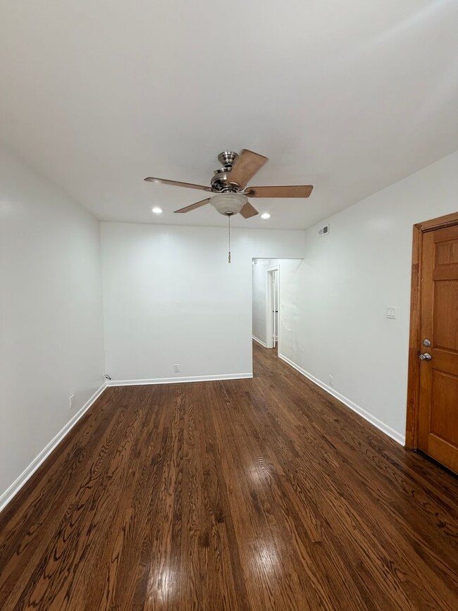 Photo - 1748 N Keystone Ave Unit 1