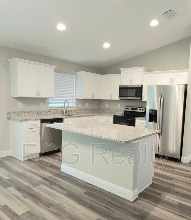 Photo - 10057 N Athenia Dr