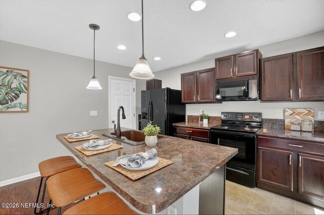 12190 Alexandra Dr