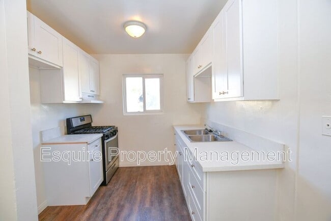 Photo - 720 W Channel Islands Blvd Unidad #B2