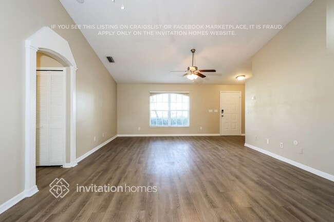 Photo - 624 Sheridan Woods Dr