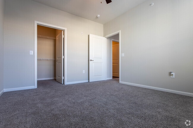 1 BR, 1 BA - 751 SF - SYNC at Spring Cypress