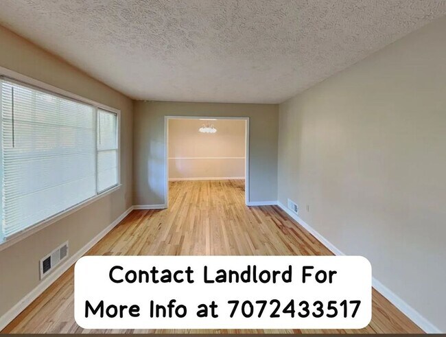 Photo - 5676 Crestwood Dr SW