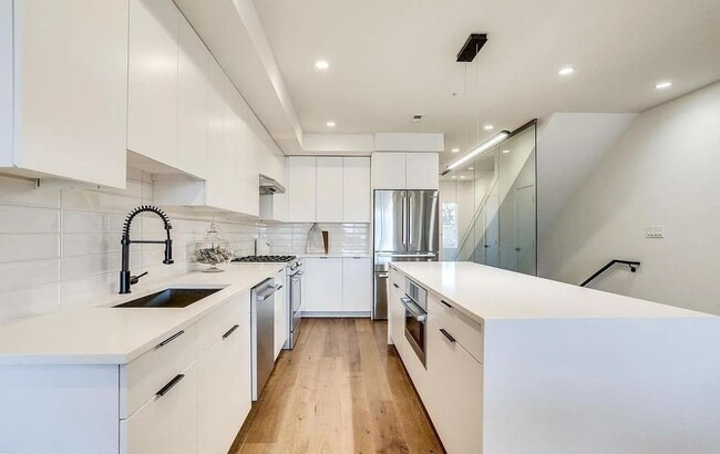 Photo - 3810 13th St NW