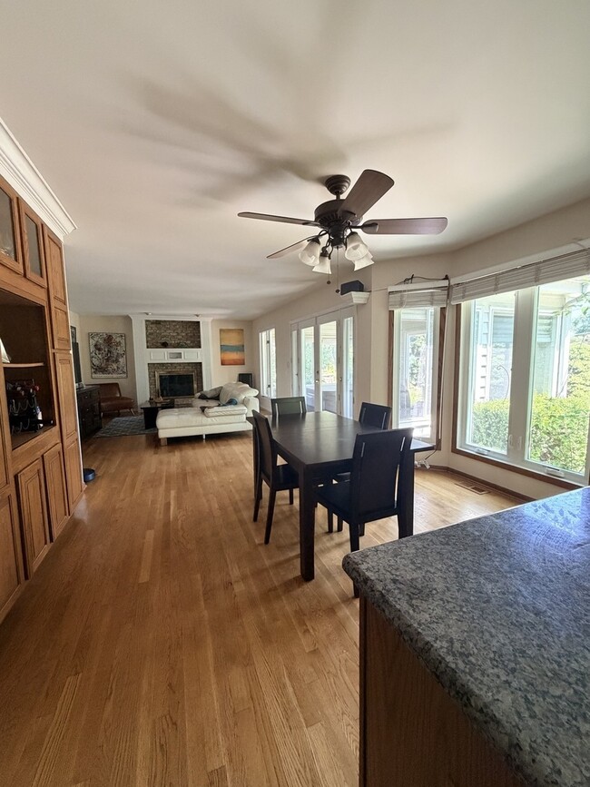 Photo - 1249 N Wellington Dr