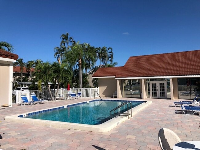 Photo - Spacious 2BR/2BA Condo in Villages of Ascot