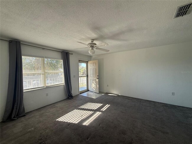 Photo - 112 7th St S Unit 9