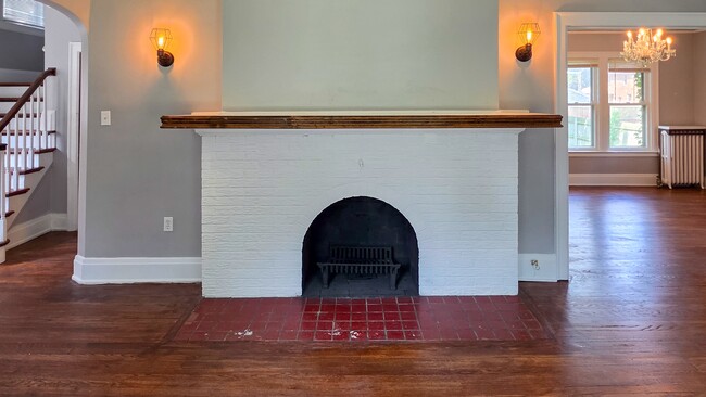 Photo - 16715 Edinborough Rd