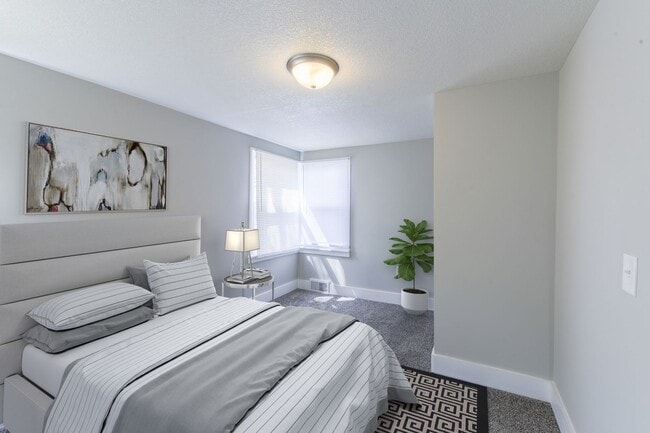 Photo - 3024 Dupont Ave S Unit 2