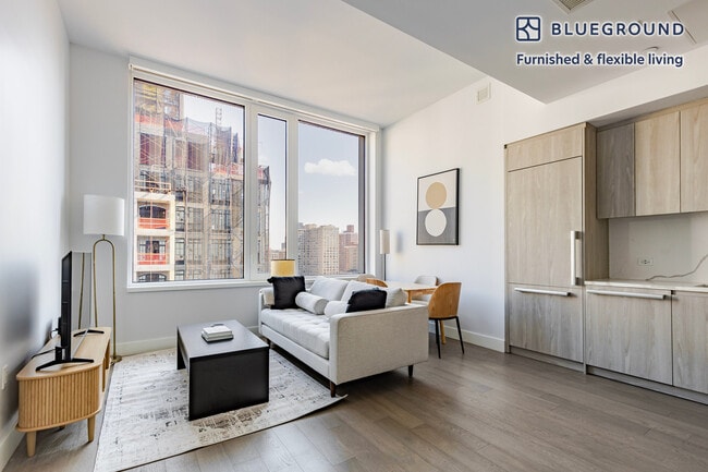 Building Photo - 200 E 23rd St Rental