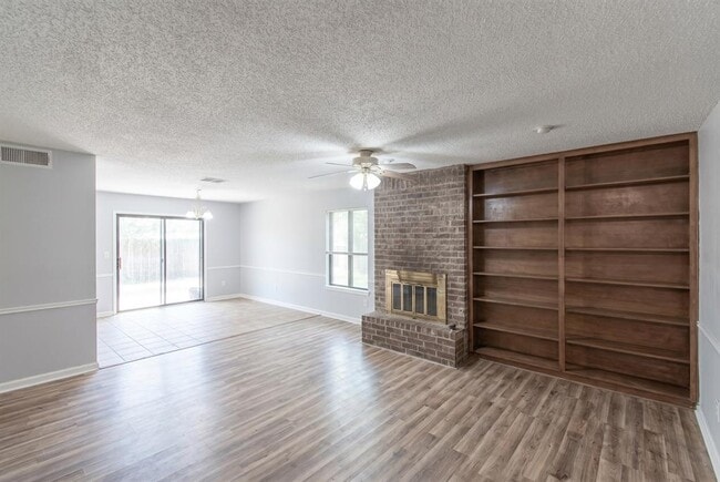 Photo - 8517 Fathom Cir