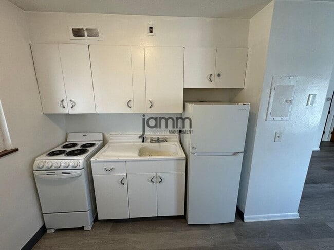 Photo - 4201 Rocky River Dr Unit 4201 Rocky River Dr -7