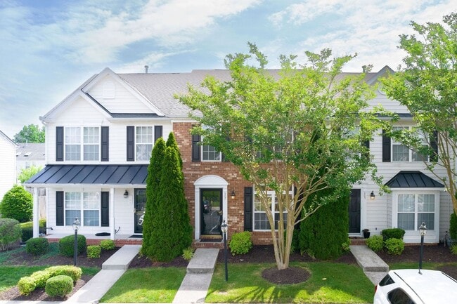 Photo - Well-maintained townhouse in Richmond