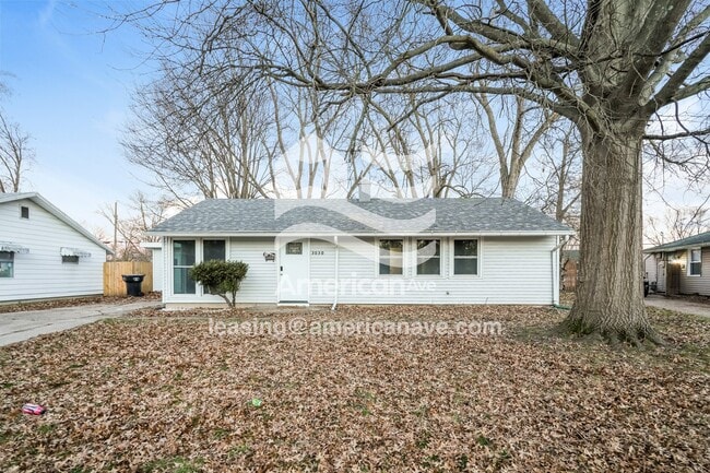 Building Photo - 3030 Salem Dr